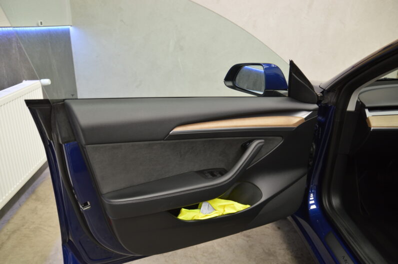Tesla Model 3 Long Range ReFresh