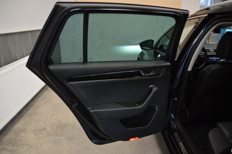 Škoda Superb Combi 2.0 TDI DSG