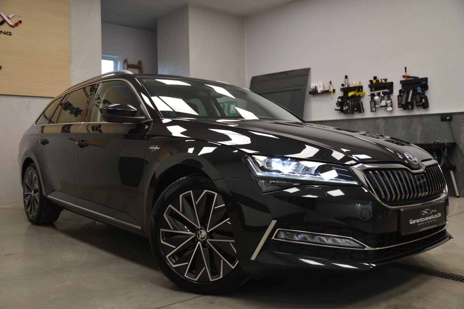 Škoda Superb Combi 2.0 TDI DSG