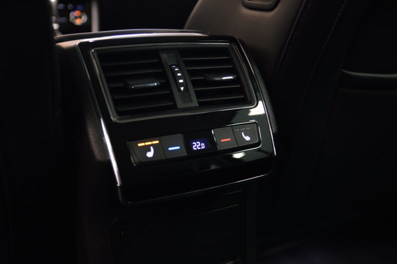 Škoda Superb Combi 2.0 TDI DSG