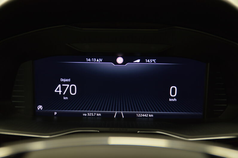 Škoda Superb Combi 2.0 TDI DSG