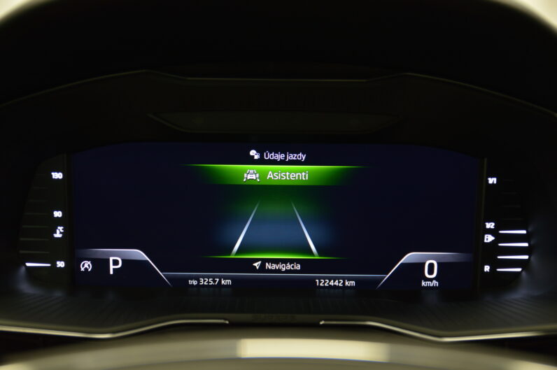 Škoda Superb Combi 2.0 TDI DSG