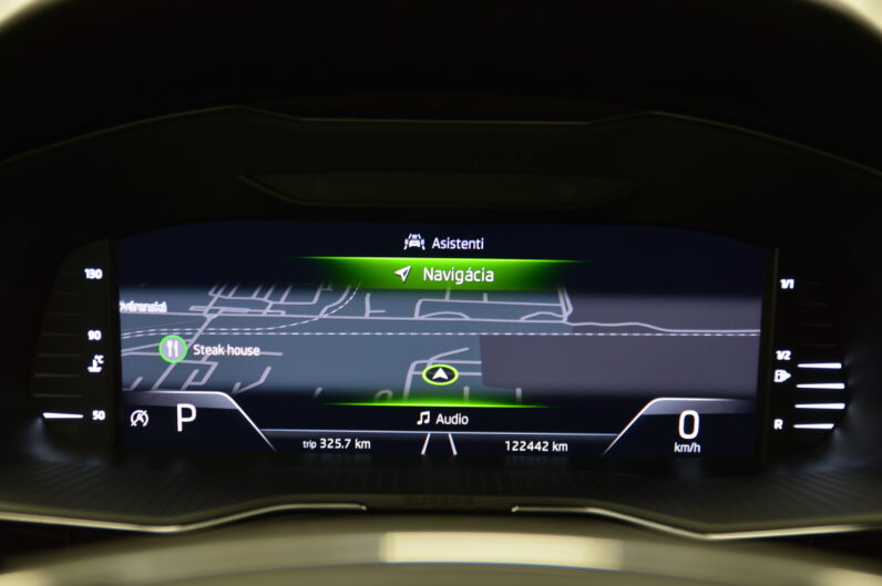 Škoda Superb Combi 2.0 TDI DSG